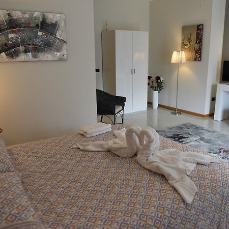 בנוונטו B&B La Dimora Di Iside מראה חיצוני תמונה